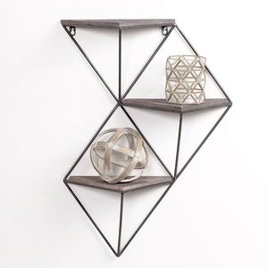 Dekoratívna drevená nástenná polica Wr044 vyobraziť