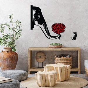 Dekoratívny kovový doplnok na stenu Banksy Metal 04 vyobraziť