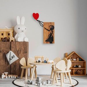 Dekoratívny drevený doplnok na stenu Banksy - 15 vyobraziť