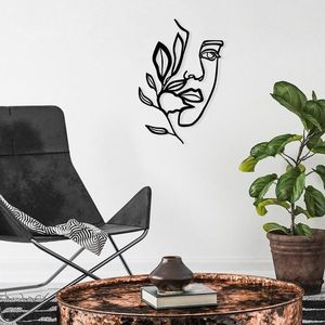 Dekoratívny kovový doplnok na stenu Woman Face Behind The Branch vyobraziť