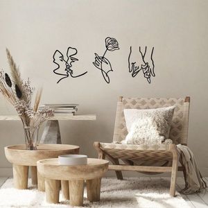 Dekoratívny kovový doplnok na stenu Rose Kissing Darling vyobraziť