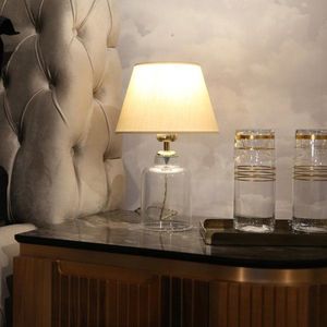 Stolná lampa AYD-2782 vyobraziť