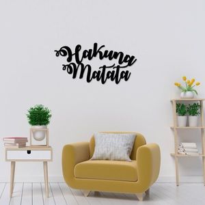 Dekoratívny kovový doplnok na stenu Hakuna Matata vyobraziť