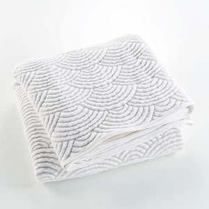 Biela/béžová súprava prikrývky a obliečky na vankúš jersey 240x260 cm Cassandra – douceur d'intérieur vyobraziť