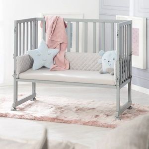 Napínacia detská plachta do postieľky z bio bavlny 40x90 cm Lil Planet – Roba vyobraziť