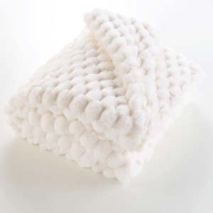 Krémová deka z mikroplyšu 180x220 cm Frosty – douceur d'intérieur vyobraziť