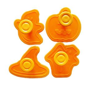 Plastové vykrajovače s razítkom TORO 4ks Halloween vyobraziť