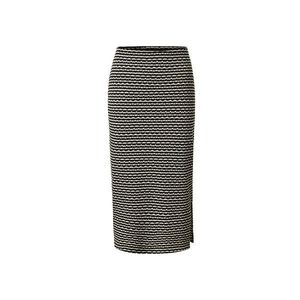 Pletená sukňa vyobraziť