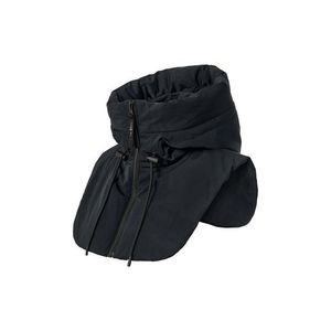 Vatovaná kapucňa so stojatým golierom vyobraziť