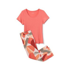 Pyžamo v sedemosminovej dĺžke vyobraziť