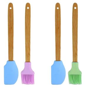 MAKRO - Stierka s maslovačkou rôzne farby, silikón / drevo vyobraziť