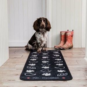 PET REBELLION Behúň Country Walk Black, 45 x 150 cm vyobraziť