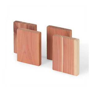 Odpudzovač šatníkových molí 4 ks Cedar – Compactor vyobraziť