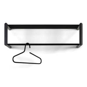 Čierny kovový nástenný vešiak s poličkou 80 cm Smooth – Spinder Design vyobraziť