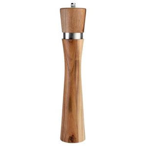 Justinus MLYNČEK NA SOĽ ALEBO KORENIE vyobraziť