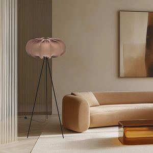 Stojacia lampa CAFEE’ s hnedým tienidlom v moka 52 cm – škandinávsky štýl, stojaca lampa E27 vyobraziť