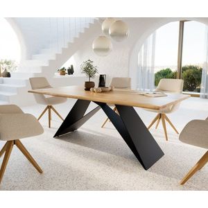 Jedálenský stôl Edge 200x100 cm prírodný dub Podstava v tvare V čierna vyobraziť