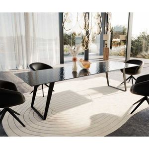 Jedálenský stôl Edge 300x100 Reliéfne sklo dymovo čierne 3D dizajn vyobraziť