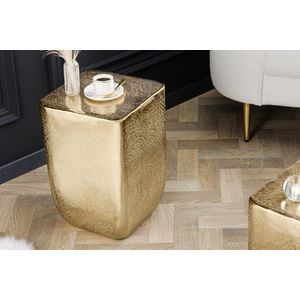 Odkladací stolík KONIR Dekorhome vyobraziť