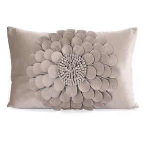 ArtFir Obliečka na vankúš FLORES 2 | béžová 30 x 50 cm vyobraziť