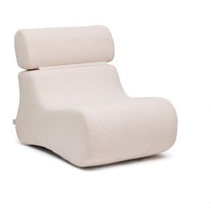 Slonovinové kreslo z textílie buklé Club – Kave Home vyobraziť