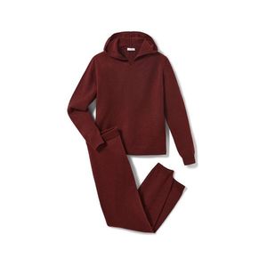 Domáca súprava z úpletu vyobraziť