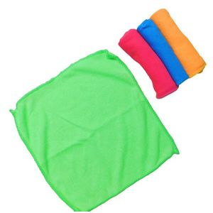 MAKRO - Utierky na prach 4ks vyobraziť