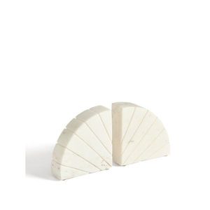 Zarážka na knihy Serela – Kave Home vyobraziť