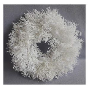 Dekoračný veniec Saria biela, pr. 30 cm vyobraziť