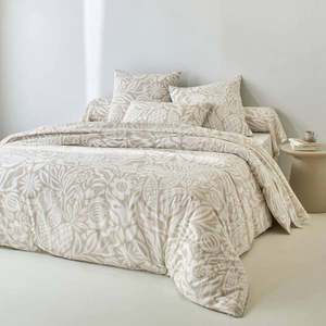 Bavlnená posteľná bielizeň Montego s potlačou vyobraziť