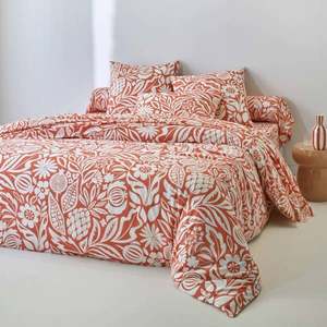 Bavlnená posteľná bielizeň Montego s potlačou vyobraziť