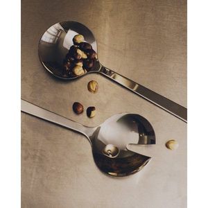 Šalátový príbor 2 ks z nehrdzavejúcej ocele Nirela – Kave Home vyobraziť