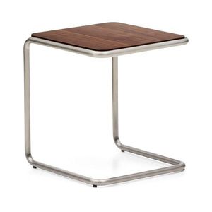 Odkladací stolík v dekore orecha 42x42 cm Tarsel – Kave Home vyobraziť