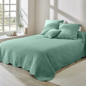 Jednofarebná prikrývka na posteľ Cassandre vyobraziť