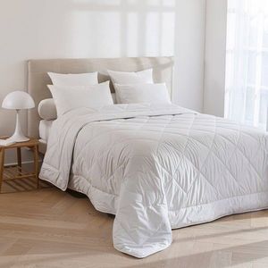 Prikrývka s výplňou z ťavej srsti vyobraziť