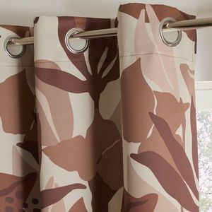 Zatemňovacie závesy a rolety vyobraziť