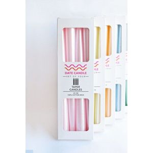 Candle Set (4 Pieces) Neon 4 - Pink vyobraziť