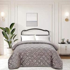 Prikrývka na posteľ Margaret RQ-1006 sivá 170x220 cm vyobraziť