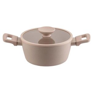 Hrnce a panvice vyobraziť