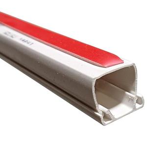 Káblový kanál s lepiacou páskou 16x16 biely 2m 79729 vyobraziť