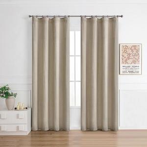 Závesy do spálne vyobraziť