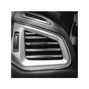 Lišty na ventilačnú mriežku auta 4L 8140 strieborné vyobraziť