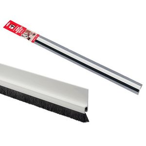 DEN BRAVEN vyobraziť