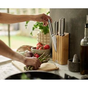 Súprava nožov so stojanom 5 ks z nehrdzavejúcej ocele Elevate Bamboo – Joseph Joseph vyobraziť