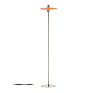 Oranžová stojacia lampa s kovovým tienidlom (výška 130 cm) Nuvira – Kave Home vyobraziť
