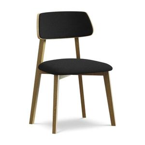 Čierna jedálenská stolička z masívneho dreva Niu – Makamii vyobraziť