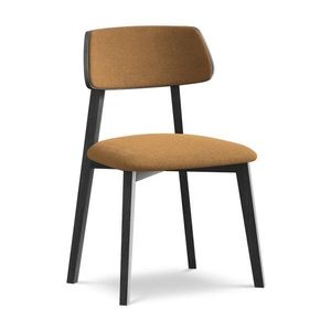 Jedálenská stolička z masívneho dreva v terakotovej farbe Niu – Makamii vyobraziť