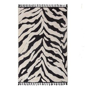 Čierno-biely koberec 133x190 cm Esra Zebra – Flair Rugs vyobraziť