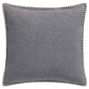 David Fussenegger DEKORAČNÝ VANKÚŠ 50/50 cm vyobraziť