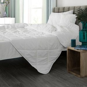 PREŠÍVANÁ PRIKRÝVKA, 140/200 cm, polyester vyobraziť